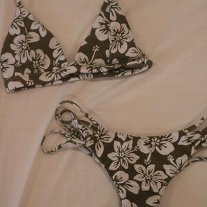 Green Batik set